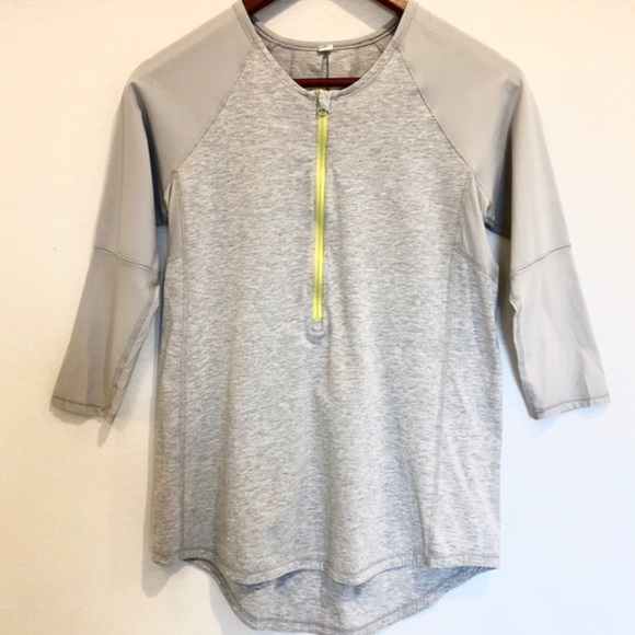 Lululemon Spin City half zip top NWOT - Picture 2 of 3
